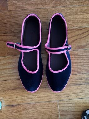Women’s Flabelus Navy Mary Jane Flats with Pink Trim